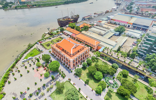 Bến Nhà Rồng